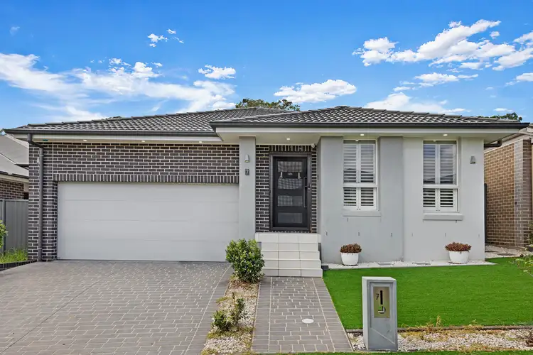 7 Britannia Road, Jordan Springs NSW 2747