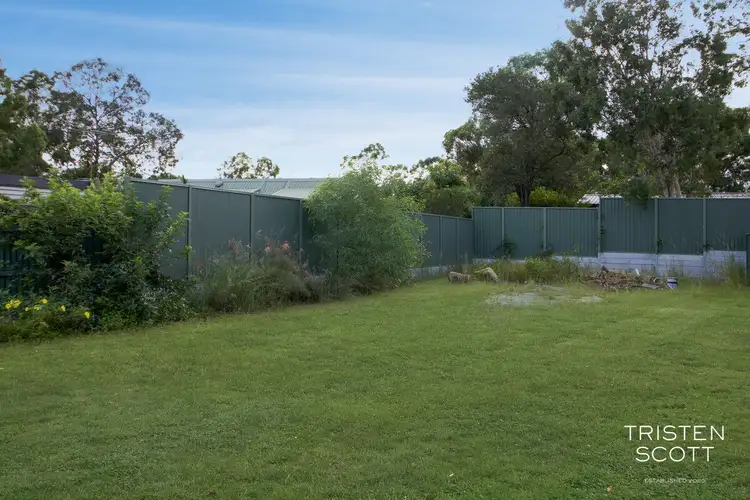 14A Marianne, Everton Hills QLD 4053