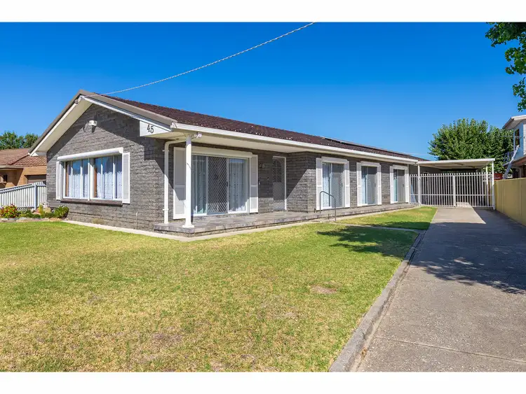 45 Melrose Drive, West Wodonga VIC 3690
