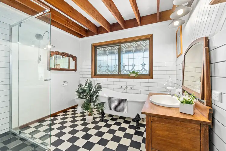Fifth view of Homely house listing, 8 Brewer Court, Longford VIC 3851