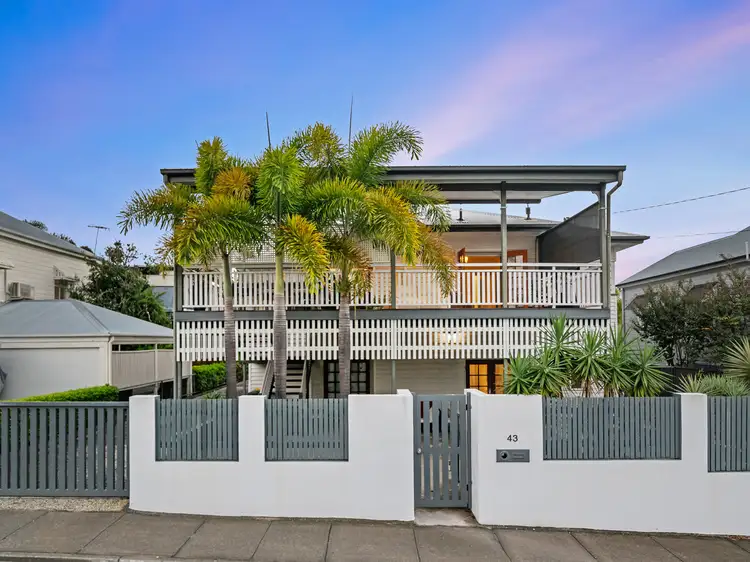 43 Mossgrove Street, Woolloongabba QLD 4102