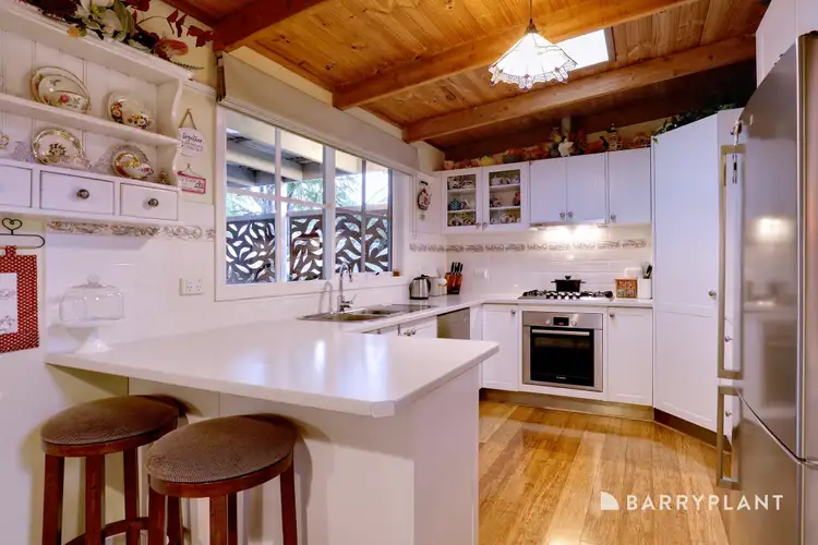 Sixth view of Homely house listing, 2 Peppermint Court, Emerald VIC 3782