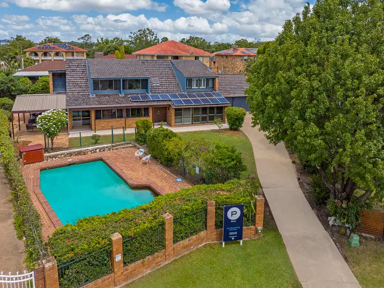 Second view of Homely house listing, 10 Apley Court, Carindale QLD 4152