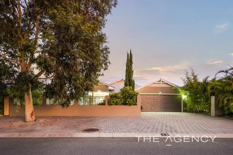 12 Willeroo Chase, Carramar WA 6031