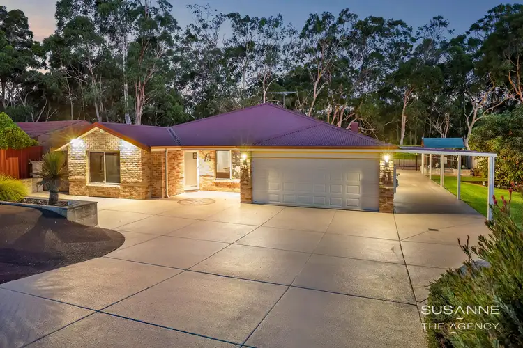 5 Warlingham Drive, Lesmurdie WA 6076