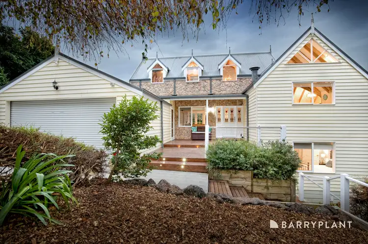 49 Kilvington Drive, Emerald VIC 3782