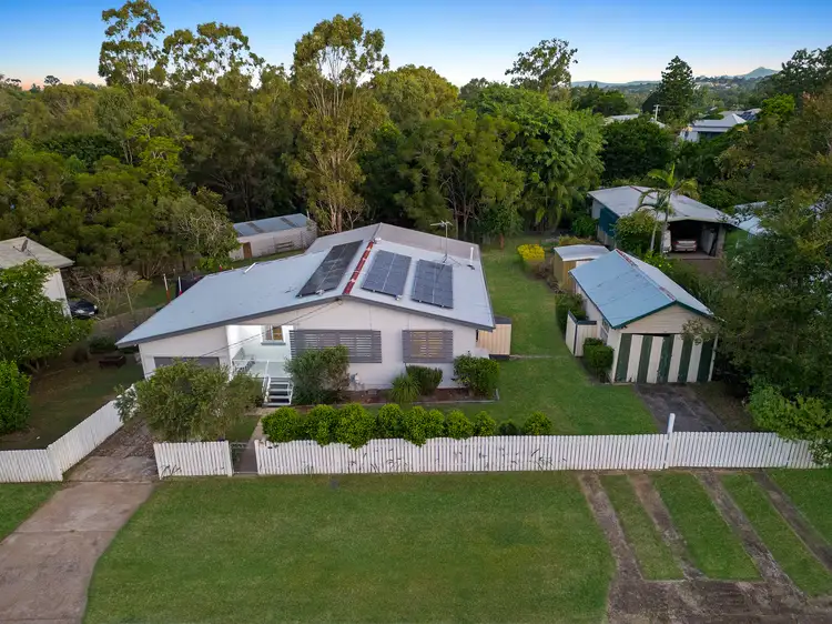 19 Albert Street, North Ipswich QLD 4305