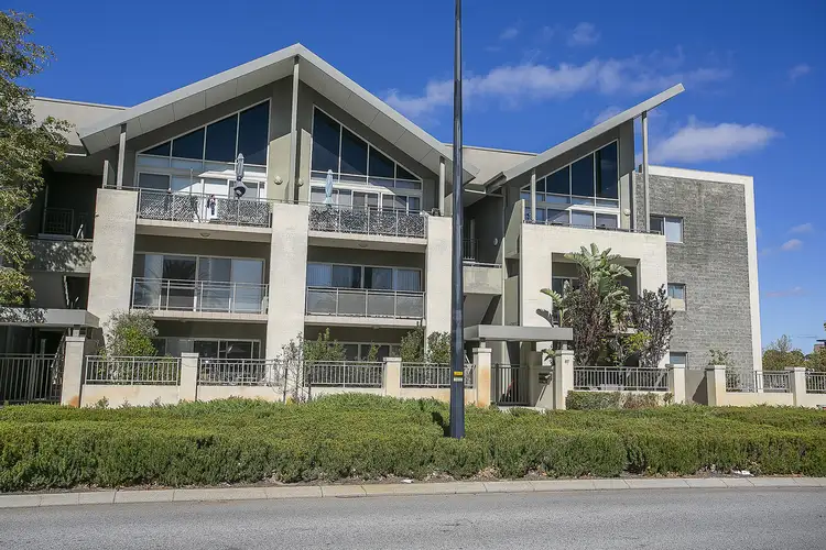 20/67 The Parkway, Ellenbrook WA 6069