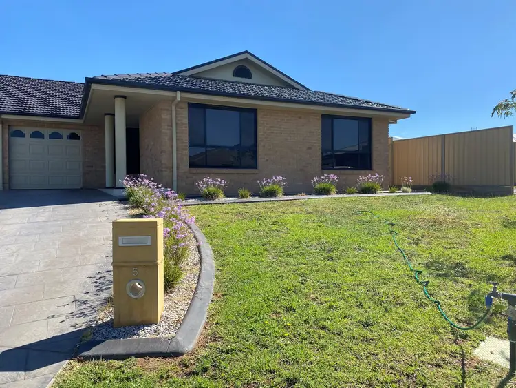 Main view of Homely semi-detached listing, 5 Terrazzo Court, Dubbo NSW 2830