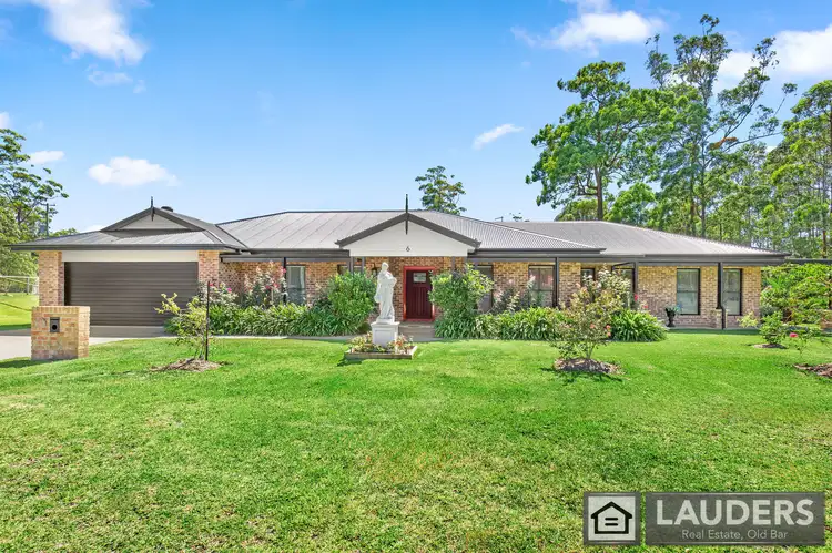 6 Peets Avenue, Wallabi Point NSW 2430