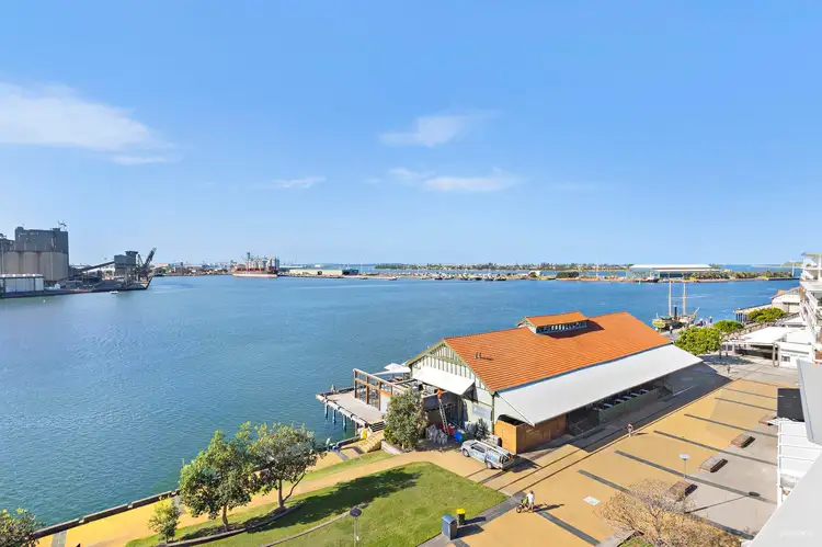 Fifth view of Homely unit listing, 601/17 Honeysuckle Drive, Newcastle NSW 2300
