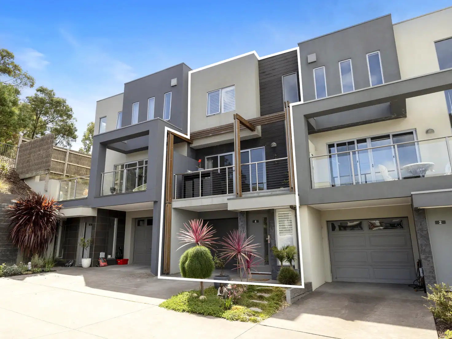 Main view of Homely townhouse listing, 4 Cordage Close, Safety Beach VIC 3936