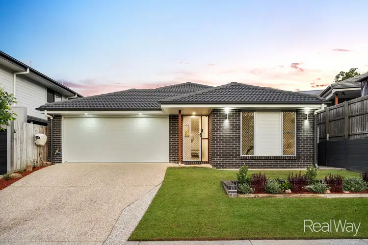 121 Creekwood Circuit, Spring Mountain QLD 4300