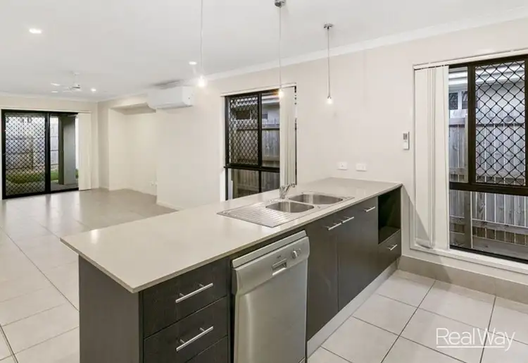 38 Sovereign Drive, Deebing Heights QLD 4306