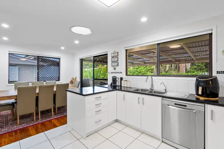 Sixth view of Homely house listing, 4 Kent Court, Albany Creek QLD 4035