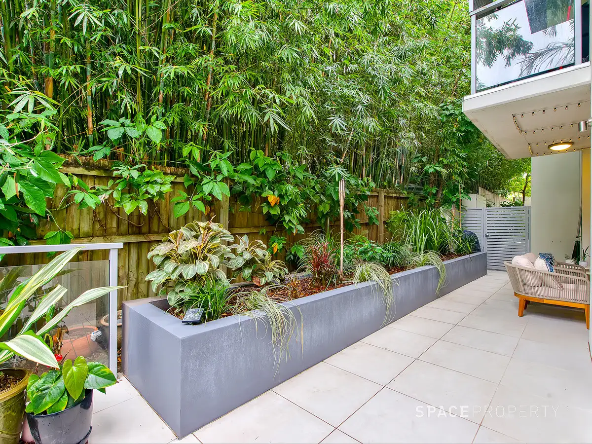 Main view of Homely apartment listing, 1/2 Little Bennett Street, Norman Park QLD 4170