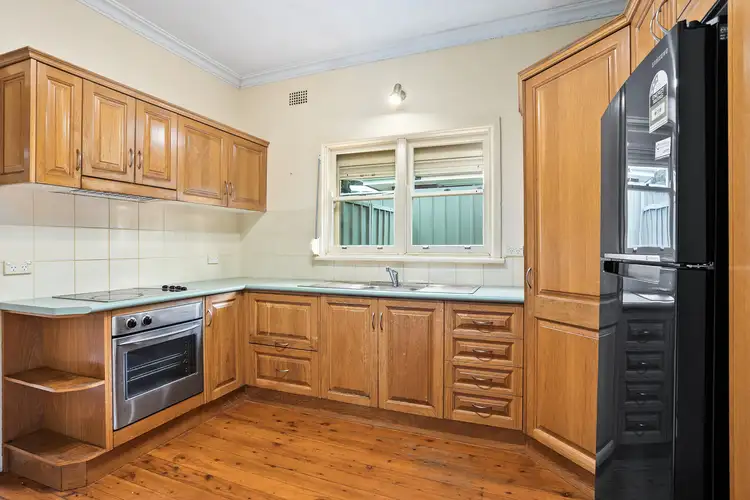 Third view of Homely house listing, 6 Langson Avenue, Figtree NSW 2525