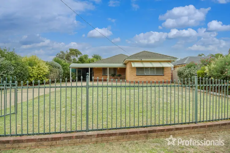 Second view of Homely house listing, 11 Higgins Avenue, Wagga Wagga NSW 2650