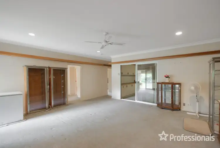 Fifth view of Homely house listing, 11 Higgins Avenue, Wagga Wagga NSW 2650