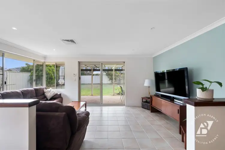 Fifth view of Homely house listing, 4 Groyne Road, Geographe WA 6280