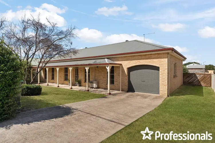 10 Hamilton Street, Eglinton NSW 2795