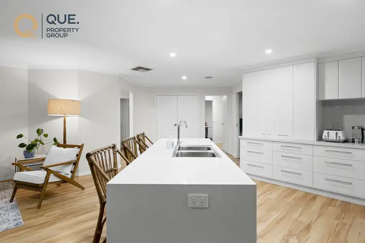 Sixth view of Homely house listing, 15 Klinberg Court, West Albury NSW 2640