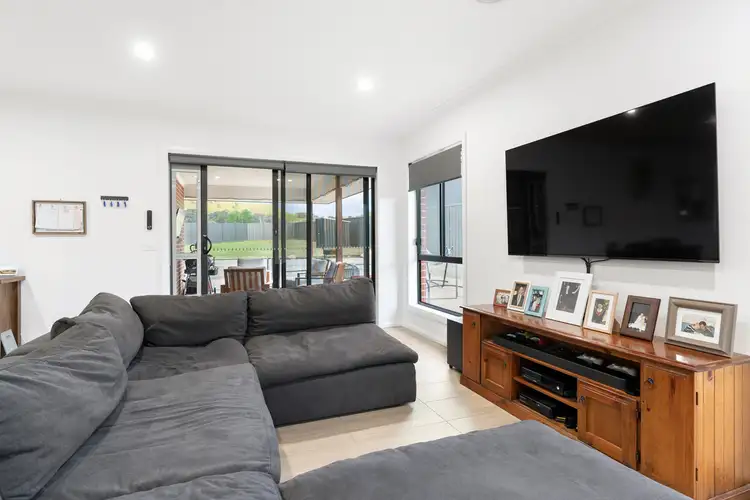 Fourth view of Homely house listing, 3 Davis Court, Tangambalanga VIC 3691