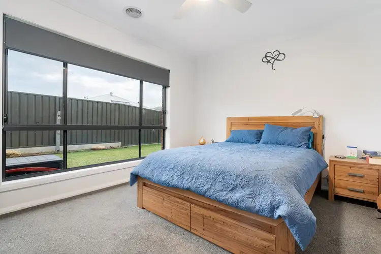 Fifth view of Homely house listing, 3 Davis Court, Tangambalanga VIC 3691