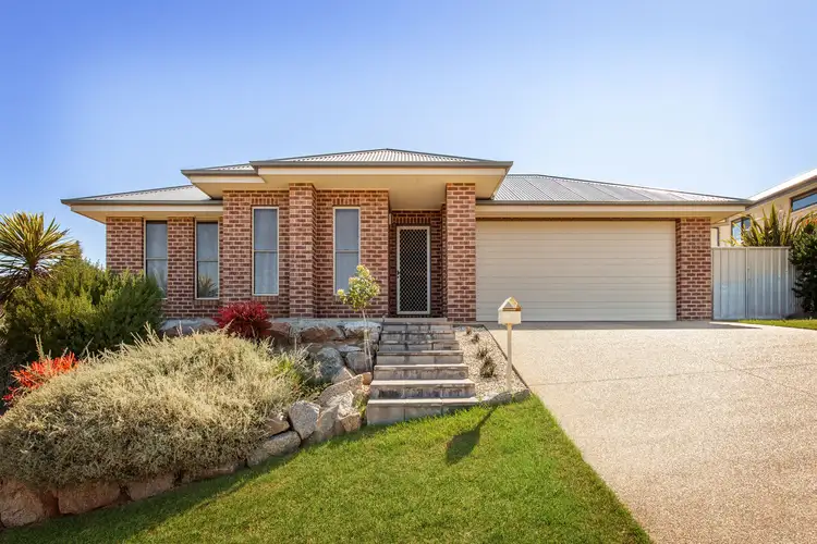 1 & 2/953 Malaguena Avenue, Glenroy NSW 2640