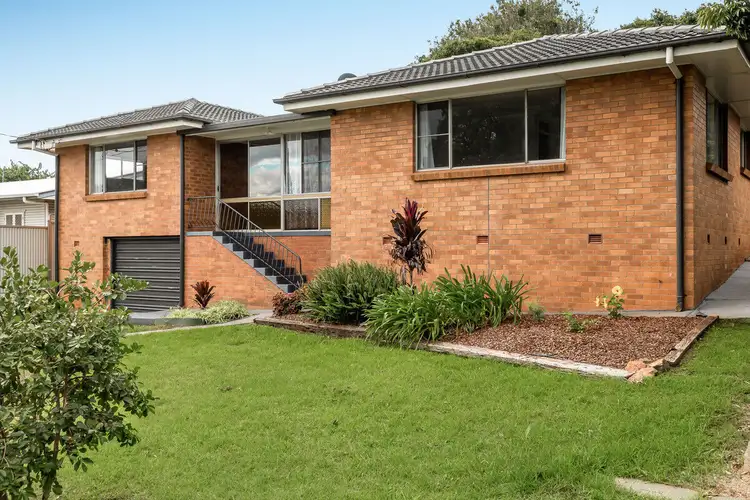 1 Wellsley Street, North Toowoomba QLD 4350