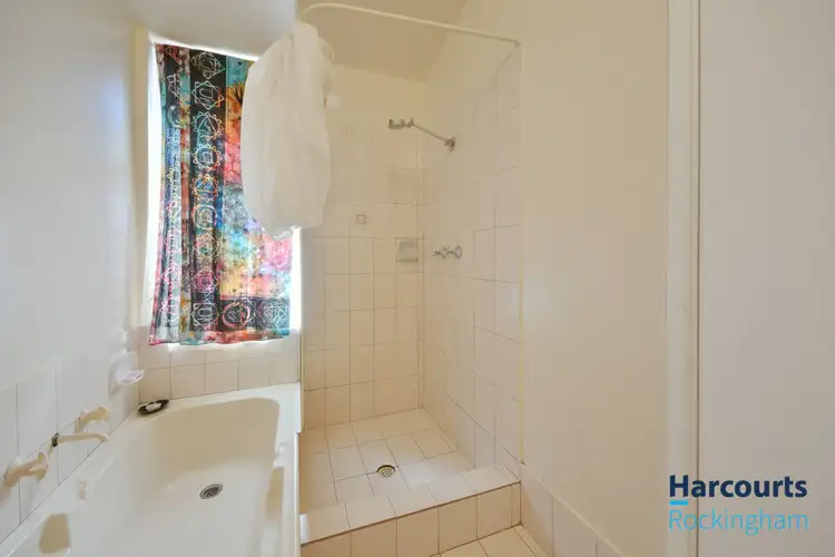 Sixth view of Homely semi-detached listing, 10 Moreton Crescent, Warnbro WA 6169