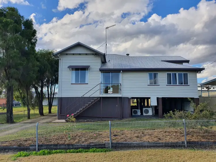 11 Spencer Street, Monto QLD 4630