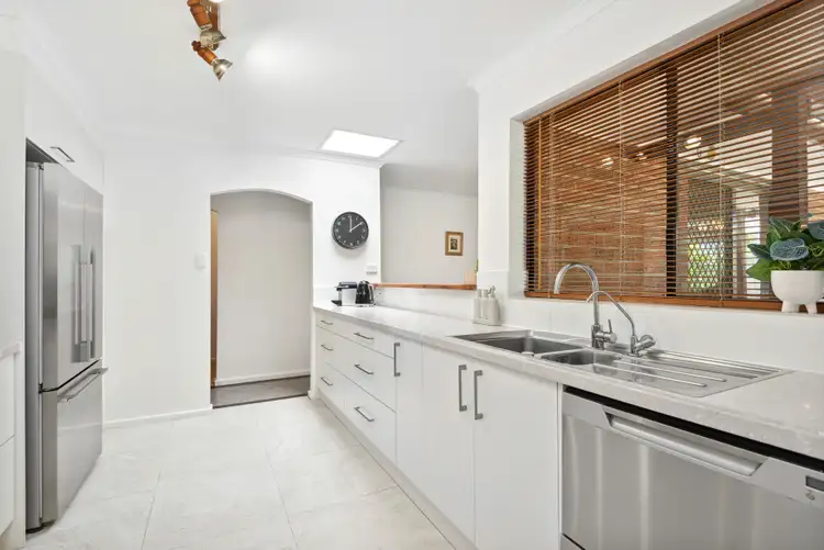 Second view of Homely house listing, 5 Read Court, North Haven SA 5018