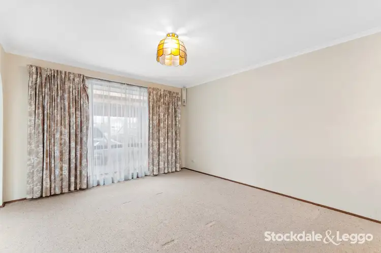 Fifth view of Homely house listing, 8 Cross's Road, Traralgon VIC 3844
