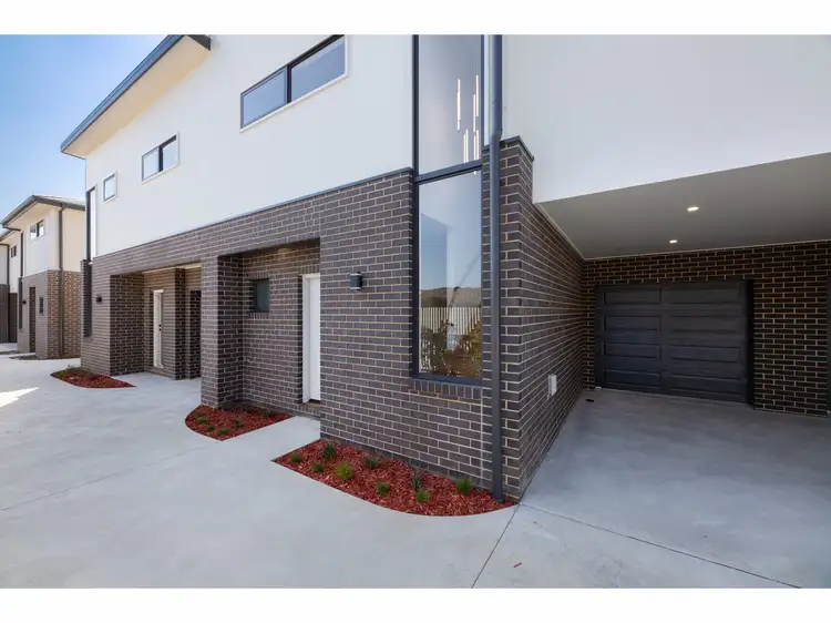 Second view of Homely townhouse listing, 4/712 Lavis Street, East Albury NSW 2640