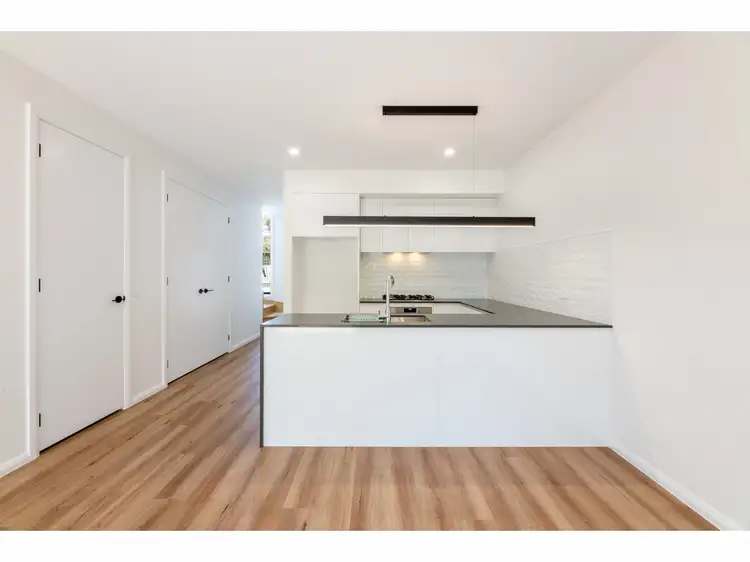 Third view of Homely townhouse listing, 4/712 Lavis Street, East Albury NSW 2640