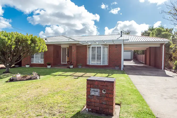 7 Mason Court, Hamilton VIC 3300