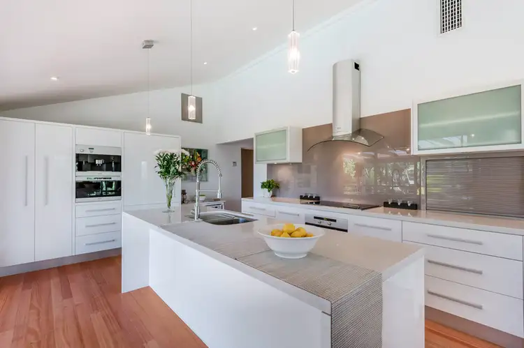 59 Meadow Road, Springfield NSW 2250