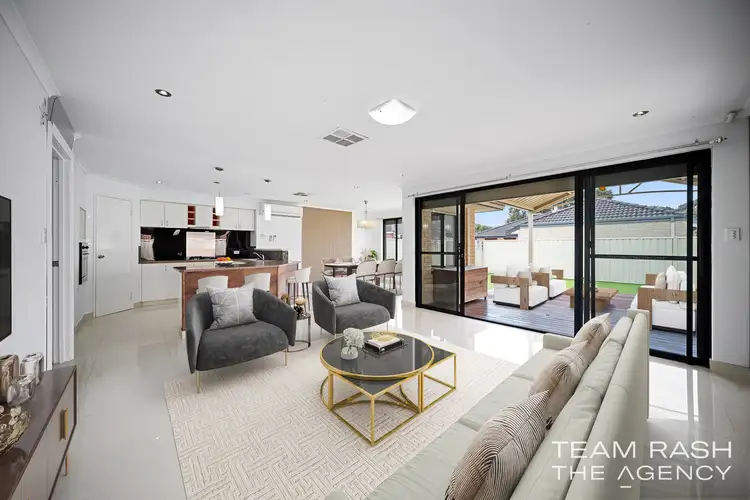 2/129A Coolgardie Avenue, Redcliffe WA 6104