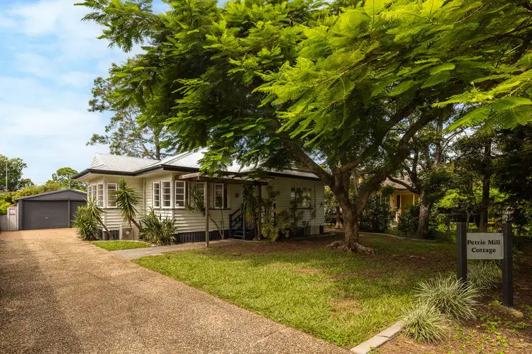 7 Mundin Street, Petrie QLD 4502