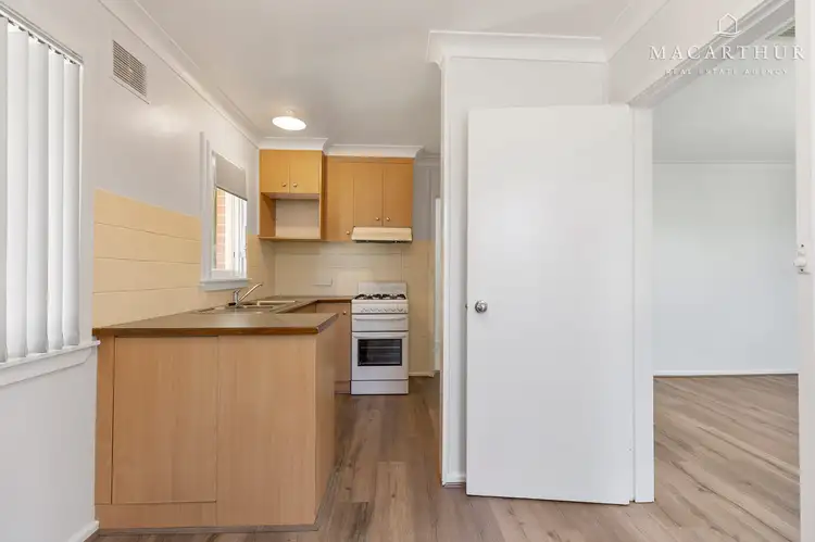 Sixth view of Homely house listing, 22 Barinya Street, Kooringal NSW 2650