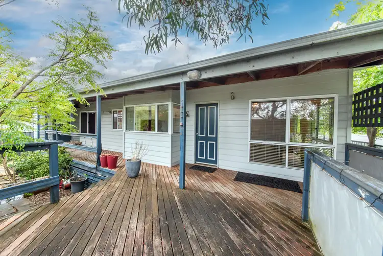 2/89 Ballarat Road, Hamilton VIC 3300