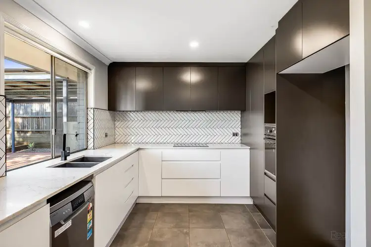 15 Damian Crescent, Kearneys Spring QLD 4350
