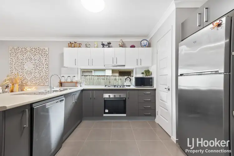 Second view of Homely house listing, 5 Miers Court, Murrumba Downs QLD 4503