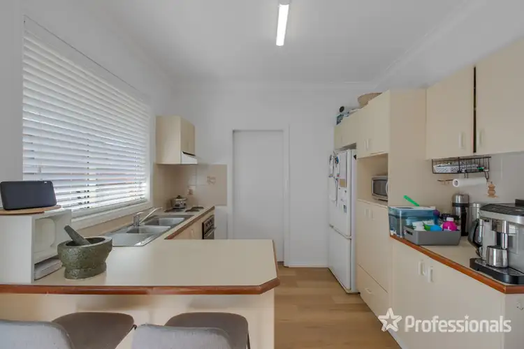 Sixth view of Homely unit listing, 2/76 Brookong Avenue, Wagga Wagga NSW 2650