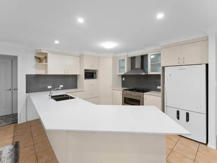 Sixth view of Homely house listing, 11 Parkhurst Place, Kuraby QLD 4112