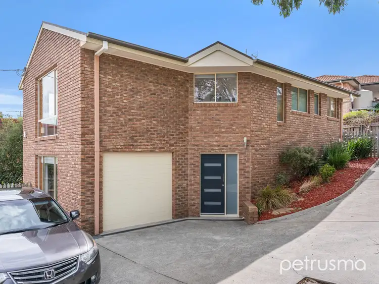 2/17 Brady Street, Midway Point TAS 7171