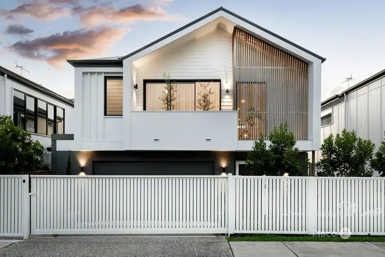 43 Brinawa Street, Camp Hill QLD 4152