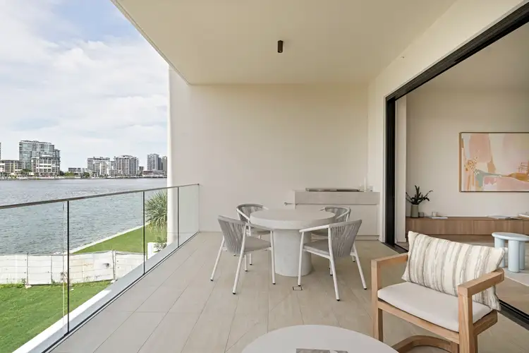 Third view of Homely apartment listing, 10/63 Byron Street, Bulimba QLD 4171