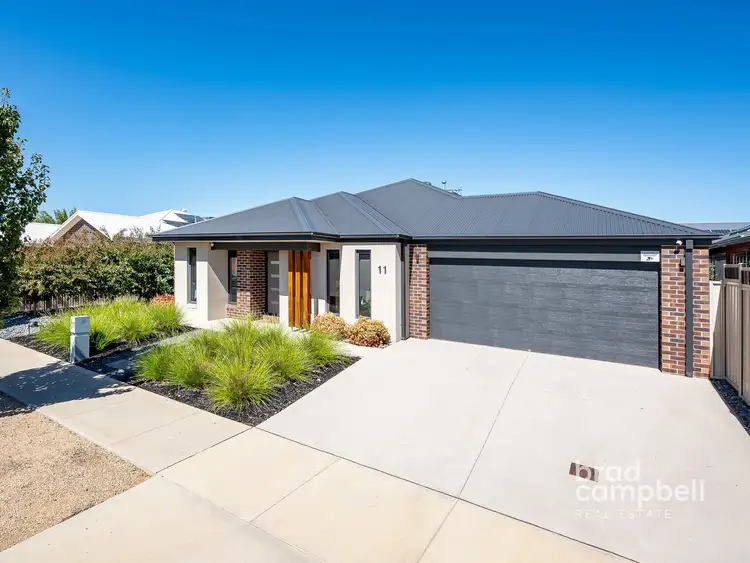 Fifth view of Homely house listing, 11 Sugarloaf Avenue, Kialla VIC 3631